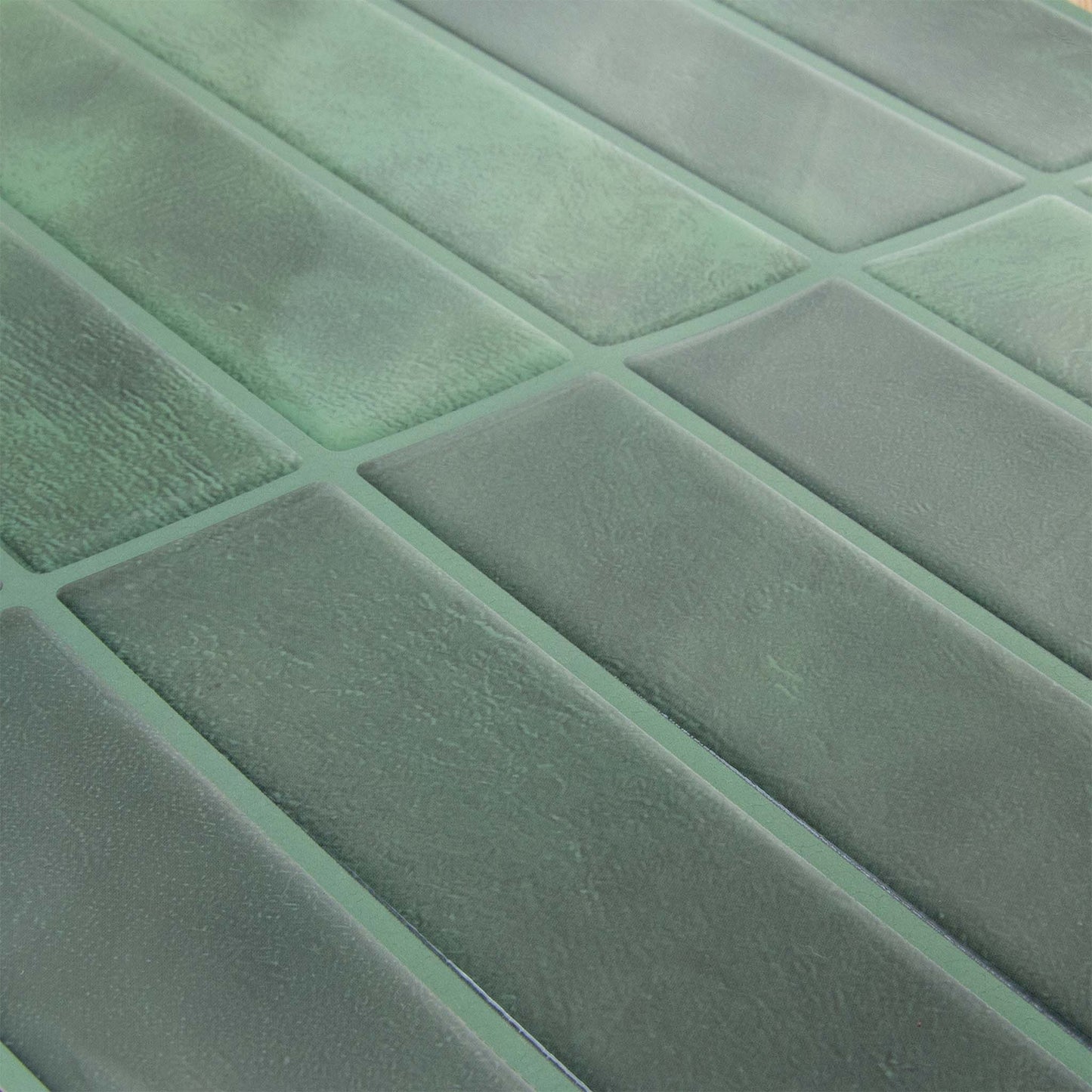 Grønne peel and stick fliser i rektangulært mønster (forest flair) skrå vinkel - stickoramic